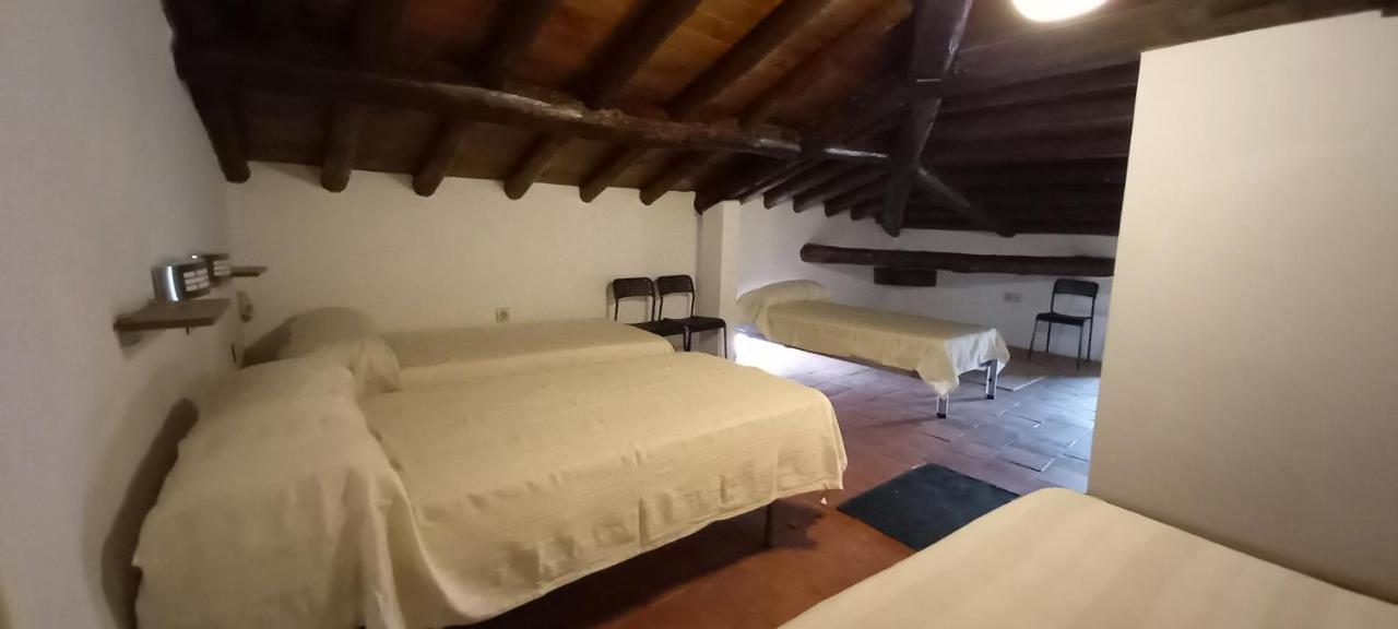 Albergue Turistico "San Blas" De Oliva De Plasencia Dış mekan fotoğraf